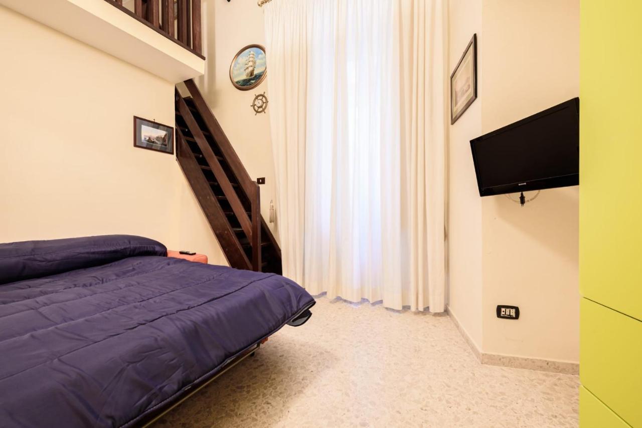 Appartement Casa Di Flo à Naples Extérieur photo